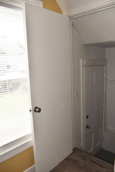 Rear Entrance/Basement Entrance - 533 W Water St