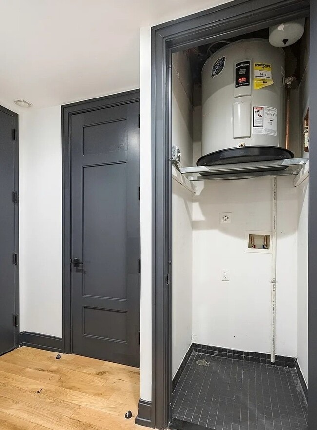 Building Photo - 42-22 27th St