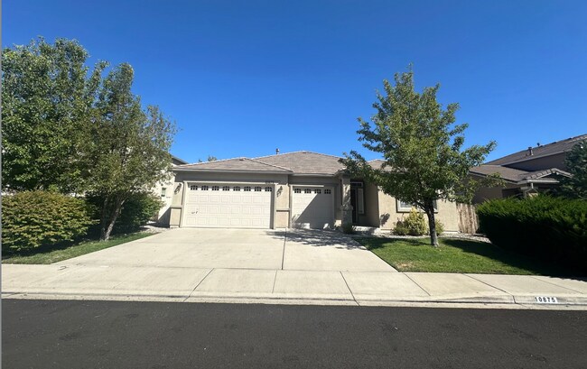 Primary Photo - South Reno 3 bedroom | 3 bath home coming ...