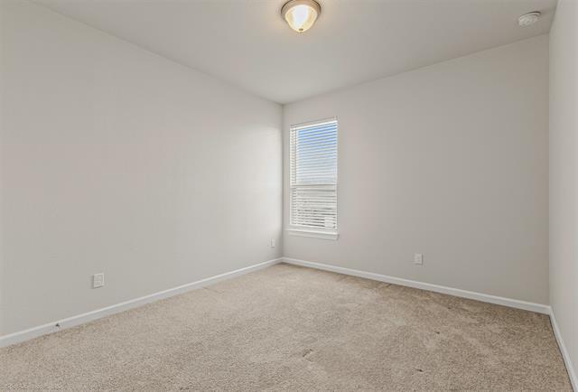 Building Photo - 638 Pinehurst Rd