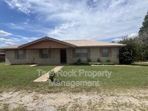 Building Photo - 14145 Cr 3500 Lp