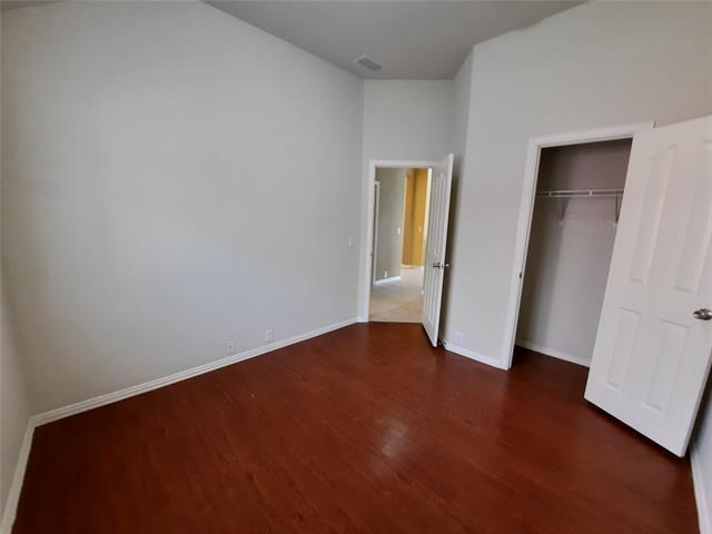 Building Photo - 2209 Rockport Dr