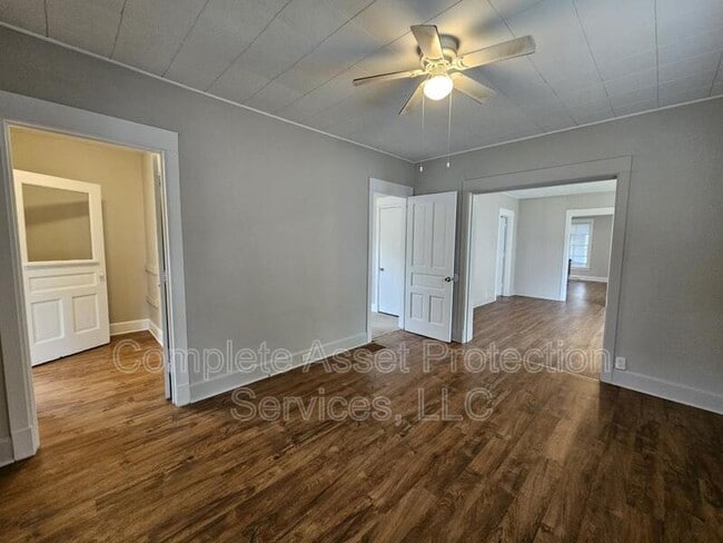 Building Photo - 1105 Woodward St