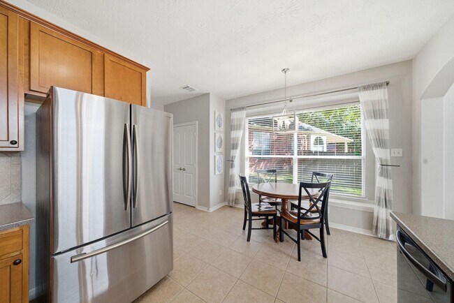 Building Photo - 9207 Hidden Ct