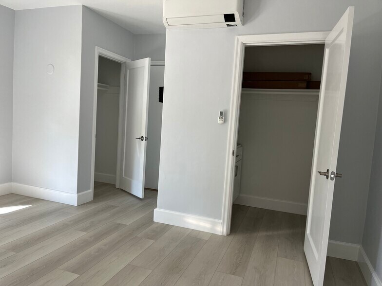 Guest and Storage Closets - 2300 Pacheco St