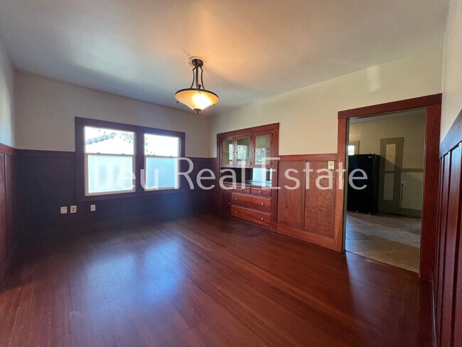 Building Photo - 3833 35th St