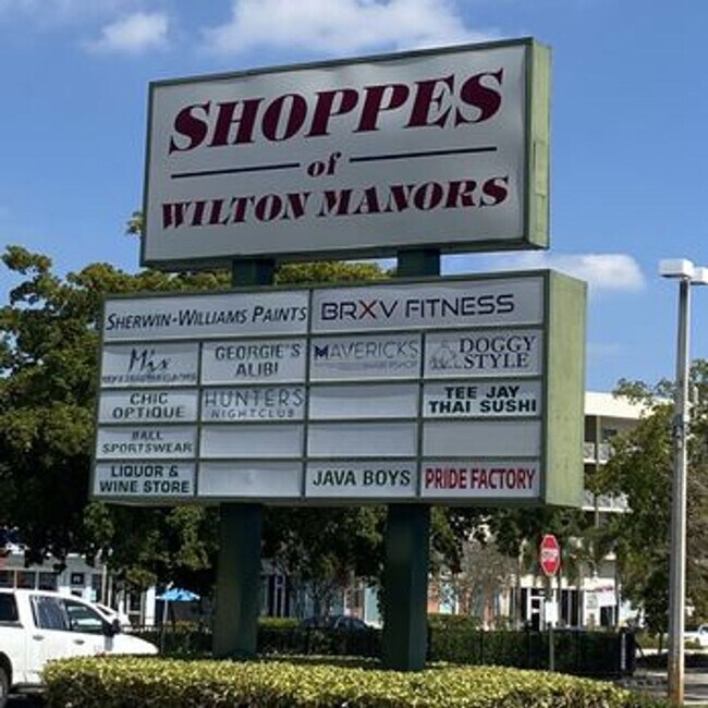 Interior Photo - 2640 Ivy Apartments LLC