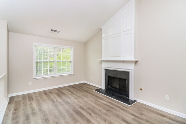 Building Photo - 387 Darter Run NW