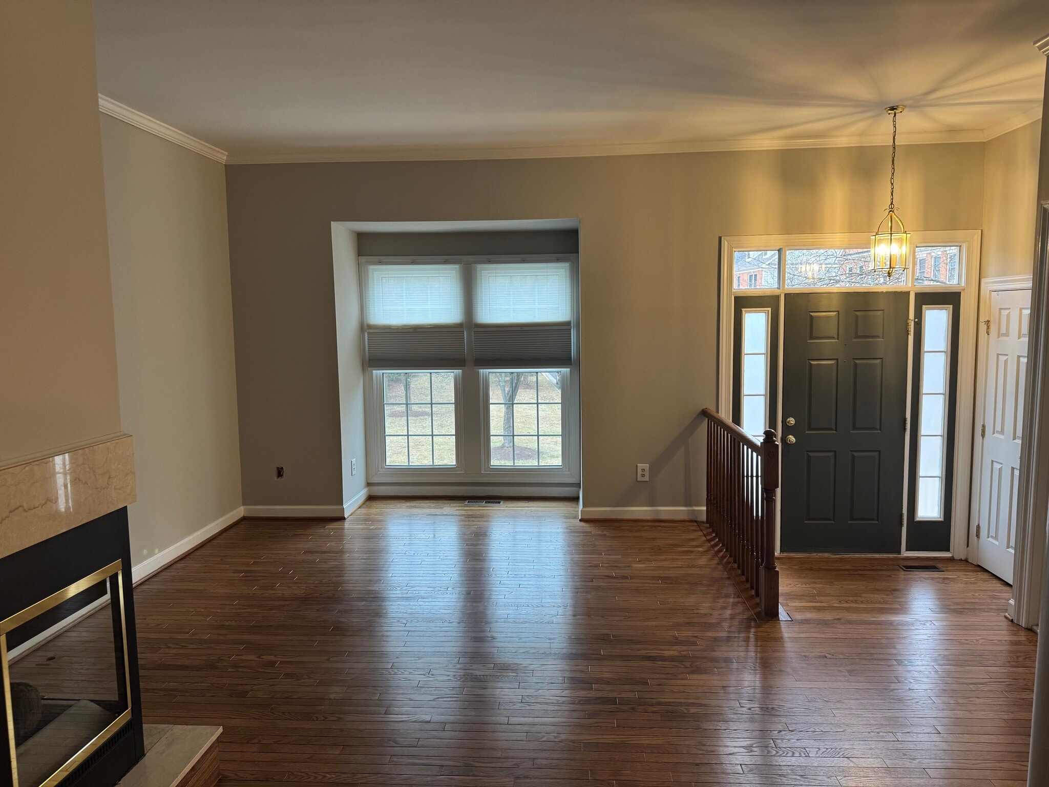 Building Photo - 46530 Lynnhaven Sq