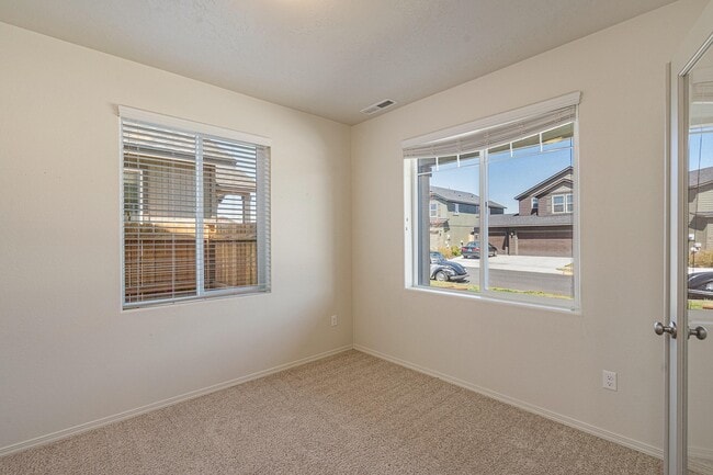 Building Photo - 3616 SW Pumice Stone Ave