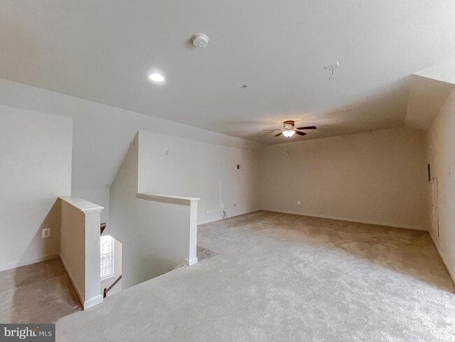 Building Photo - 44509 Gray Wolf St