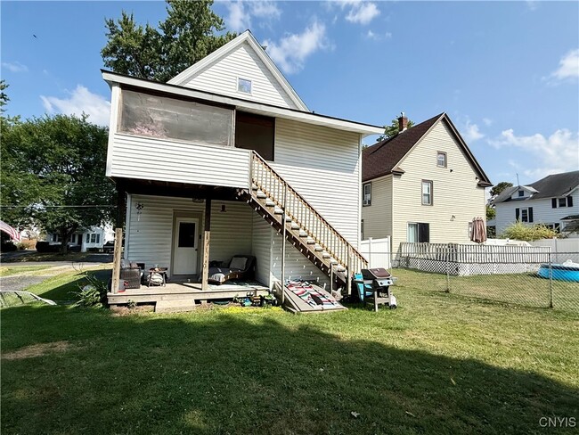 Building Photo - 211 N Seward Ave