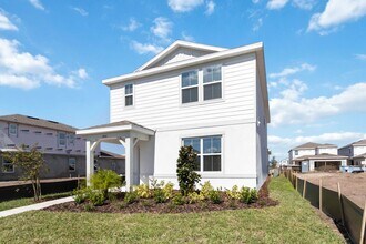 Building Photo - Beautiful 4/3 w/ Loft Energy Efficient Hom...