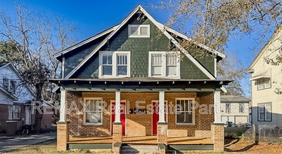 Building Photo - 111 Mable St