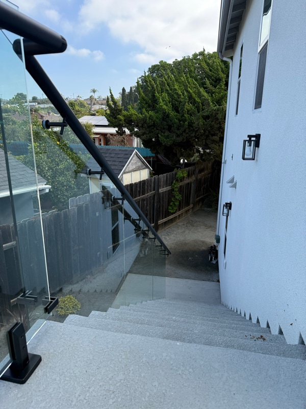 Building Photo - 6647 Delbarton St