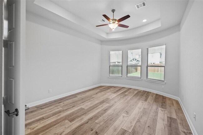 Building Photo - 4325 Victoria Pine Dr