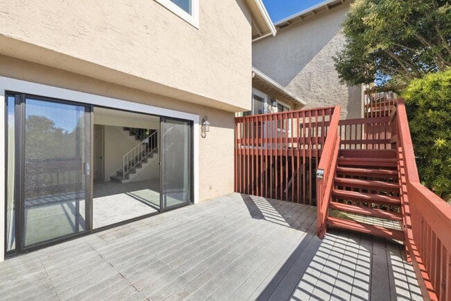Building Photo - 2016 Fairmont Dr
