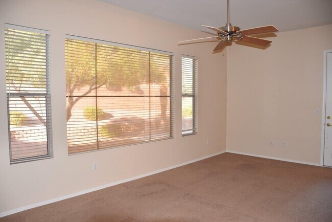 Building Photo - 2057 King Mesa Dr