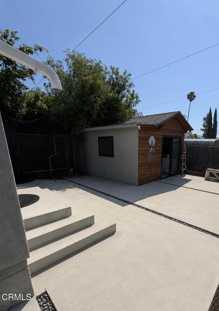 Building Photo - 11000 Penrose St.