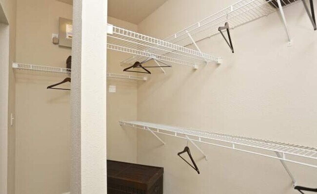 Building Photo - 1 bedroom in Houston TX 77081