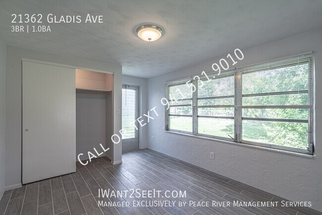 Building Photo - 21362 Gladis Ave