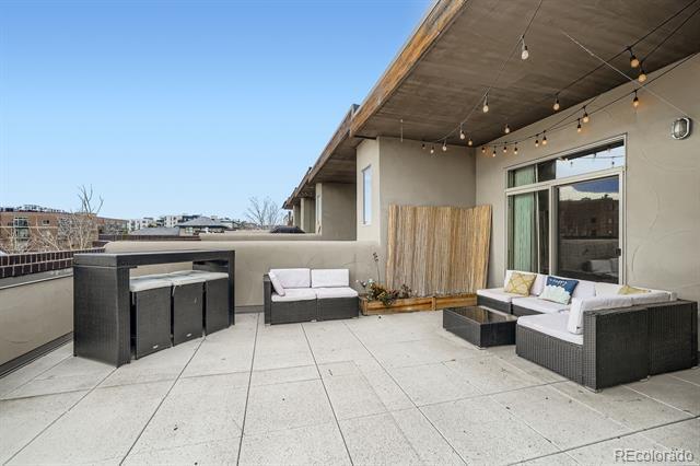 Building Photo - 2915 Umatilla St