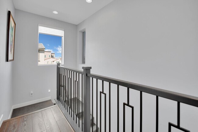 Building Photo - Newer West Summerlin Home With Pool, Spa a...