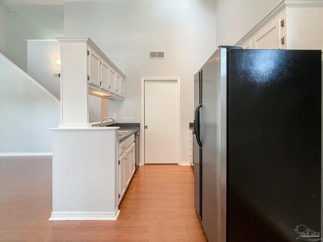 Building Photo - 7045 Weatherwood Dr