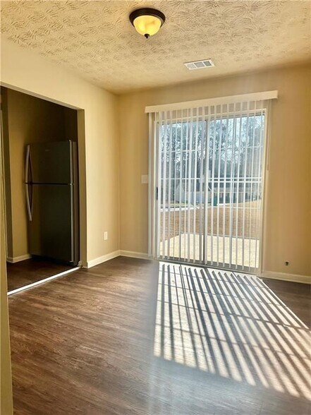 Building Photo - 2603 Old Rex Morrow Rd