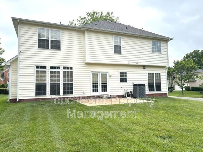 Building Photo - 8620 Grey Squirrel Ct