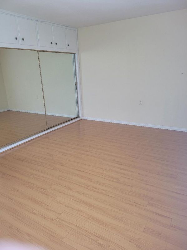 Building Photo - 158 Avenida Majorca