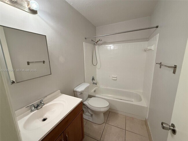 Building Photo - 10835 NW 45th St