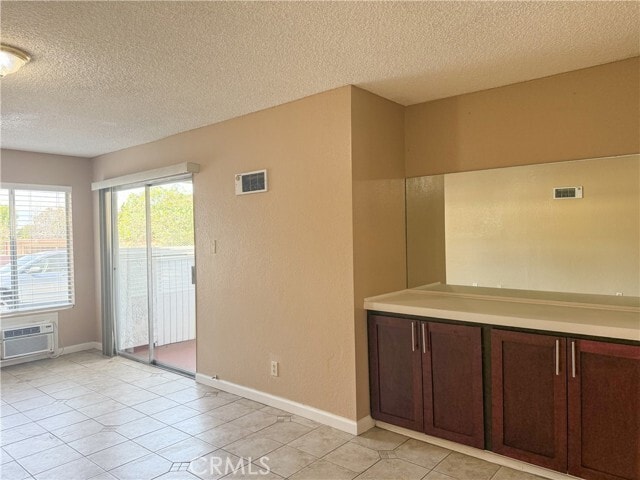 Building Photo - 101 E Olive Ave