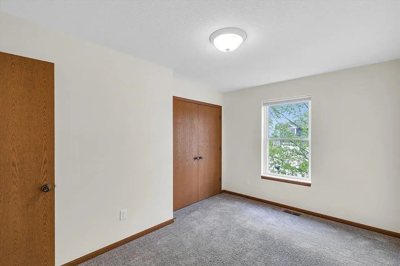 Building Photo - 1509 Stonebluff Ct