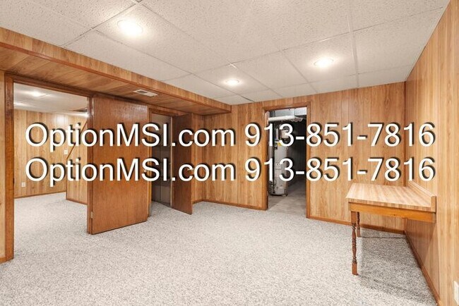 Building Photo - Welcome home to this charming two-story in South Woods subdivision