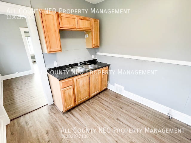 Building Photo - 3310 E 134th St