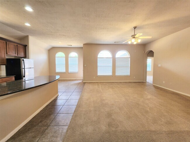 Building Photo - 25601 Thistle Valley Ct