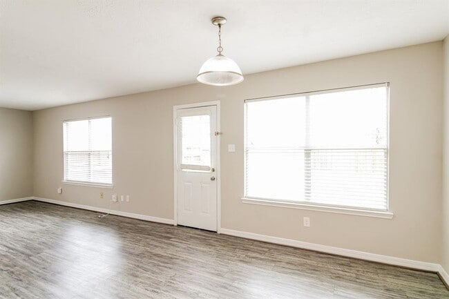 Building Photo - 21910 Yucca Tip Ln