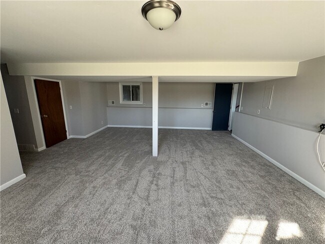 Building Photo - 1095 Hamlin Parma Townline Rd