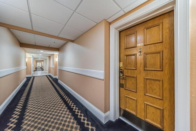 Building Photo - 36750 US Hwy 19 N