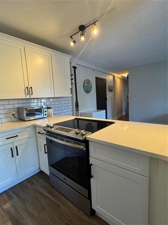 Building Photo - 3315 58th Ave S