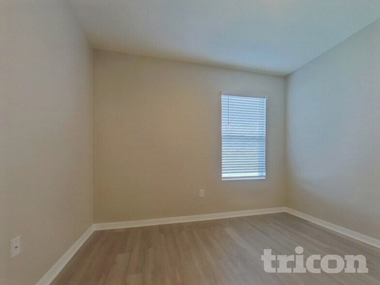 Building Photo - 2531 Newmark Dr