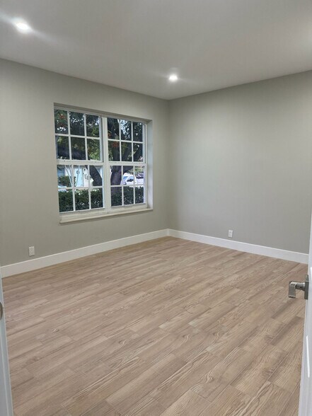 Building Photo - 3095 W Flagler St