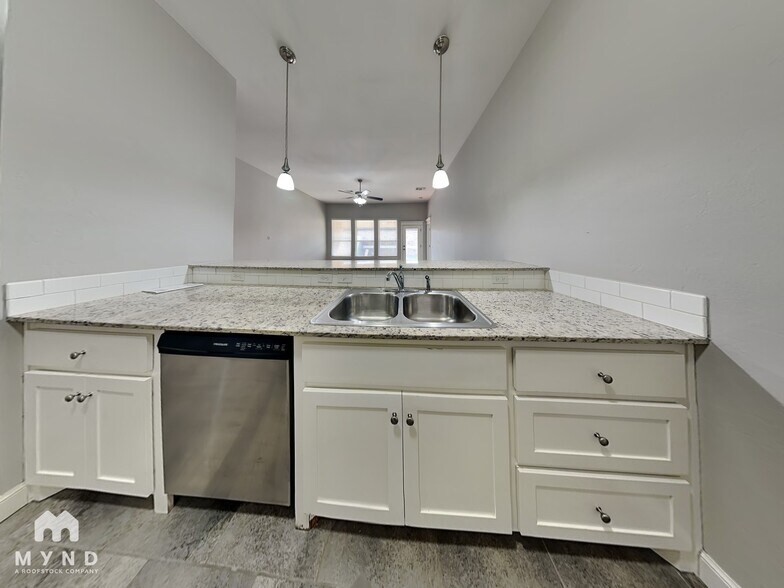 Building Photo - 18109 Manera Wy