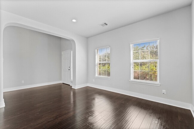 Building Photo - 622 Timberstand Ln