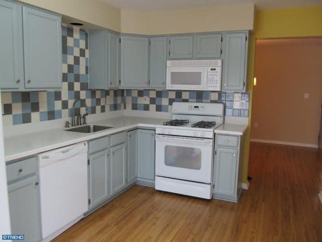 Building Photo - 808 Pebble Creek Ct