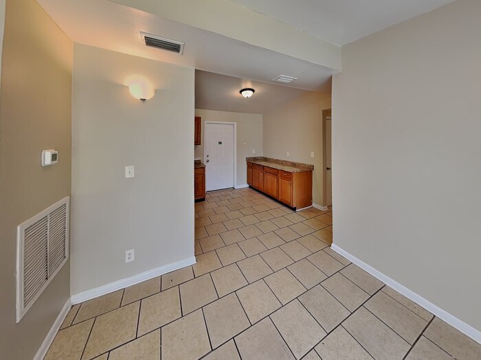 Building Photo - 1935 Fouraker Rd