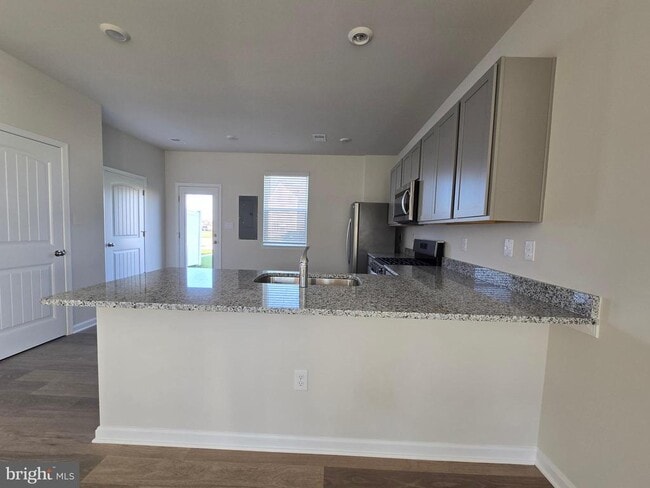 Building Photo - 10935 Farmerfield St