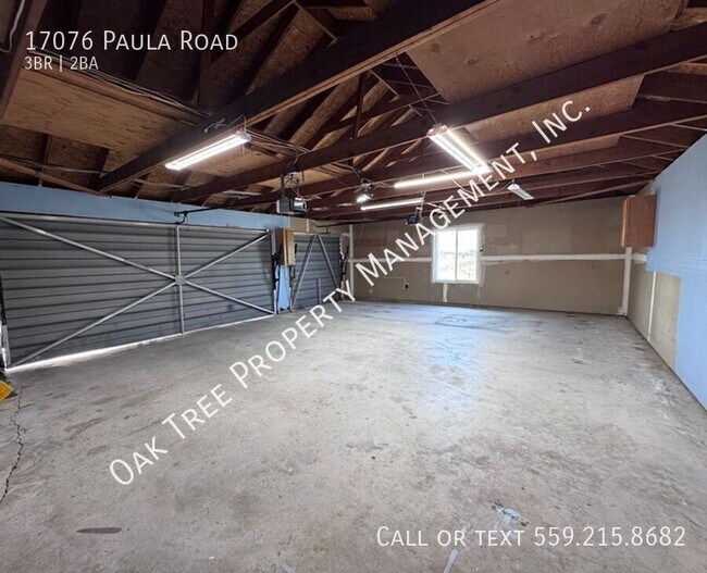 Building Photo - 17076 Paula Rd