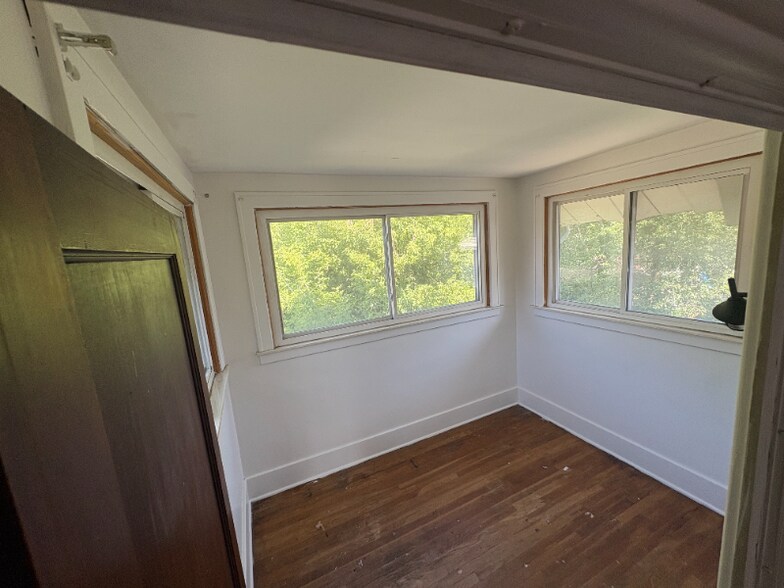 Building Photo - 12234 Hartwell St